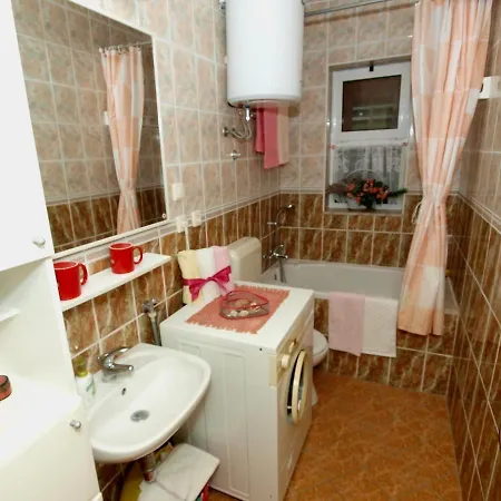Haus Franciska * Podgora (Split-Dalmatia)